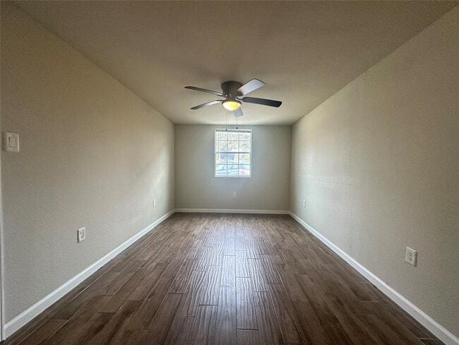 Photo - 605 E Hunnicutt St Unidad A