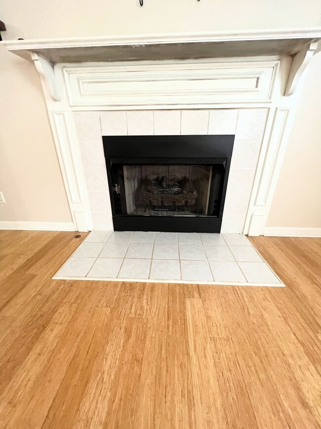 Photo - 108 Fieldstone Ct