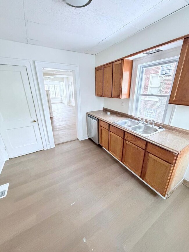 Photo - 3242-3242 Sycamore Rd Unit 3242 Sycamore Rd