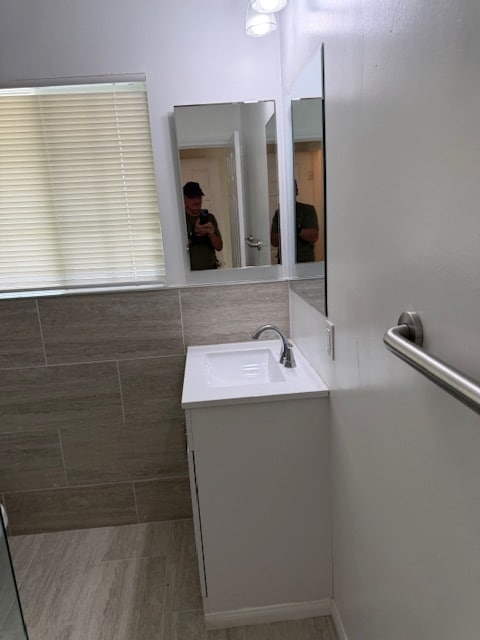 Photo - 8534 Canoga Ave