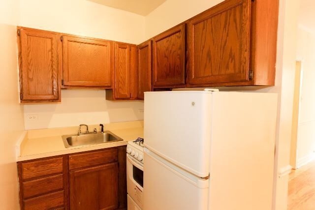 Photo - 516 W Melrose St Unit 204