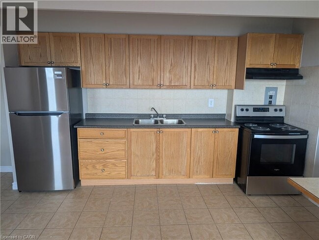 Photo - 468 Ottawa St N Unité B616