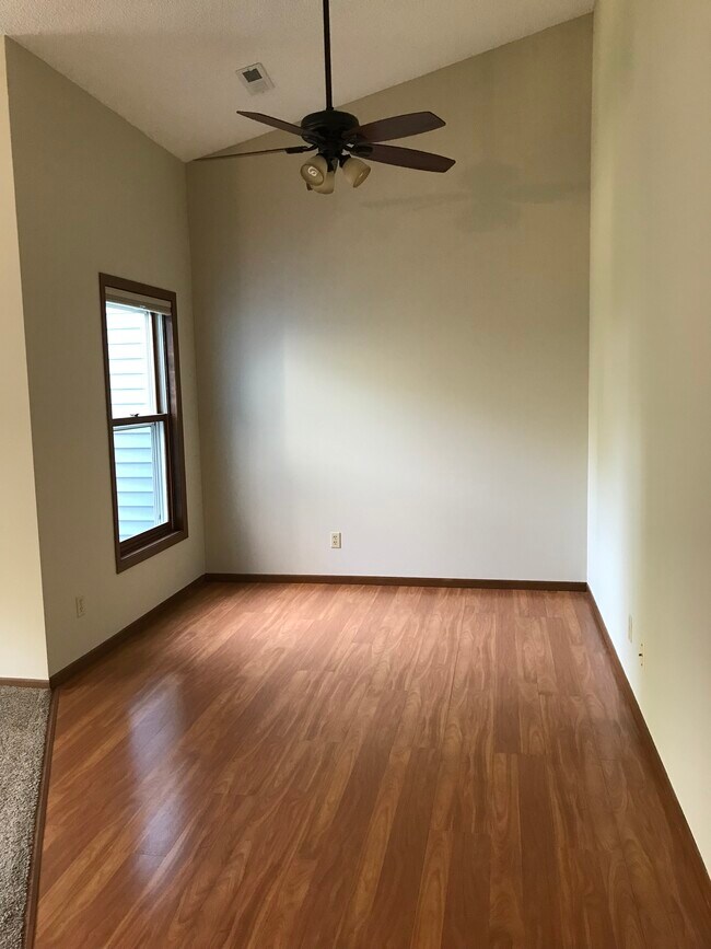 Comedor - 1389 Berry Ridge Rd Unidad 303