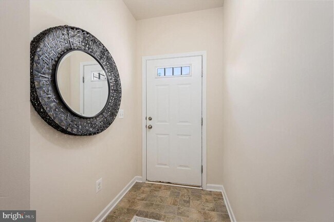 Photo - 203 Starry Way Dr