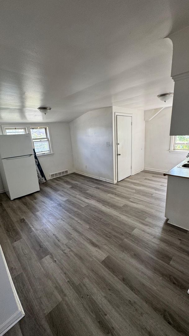 Photo - 3542 W 119th St Unidad Up
