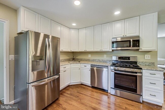 Photo - 4715 Oxbow Rd