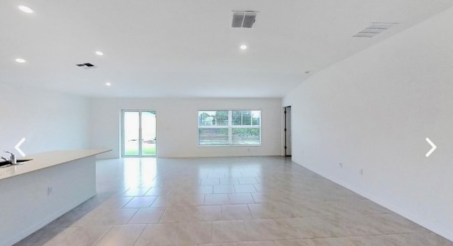 Photo - 1606 Hanna Ave S