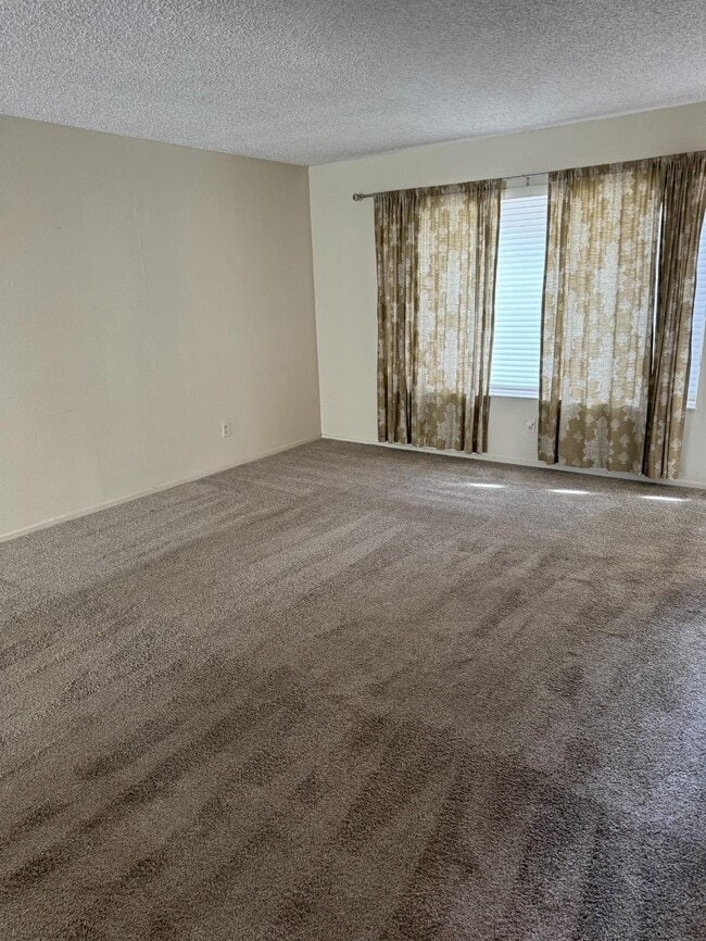 Photo - 5085 N Wishon Ave Unit 18