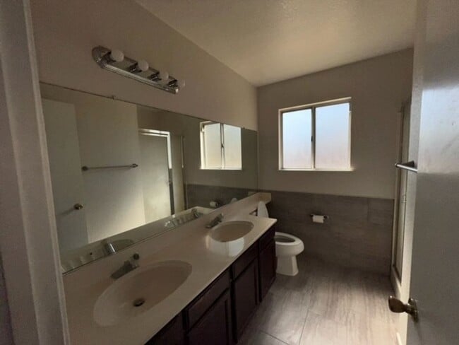 Photo - Spacious home close to shopping and transp...