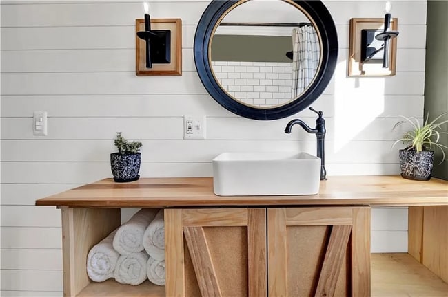 Photo - 145 Market St Unit 1