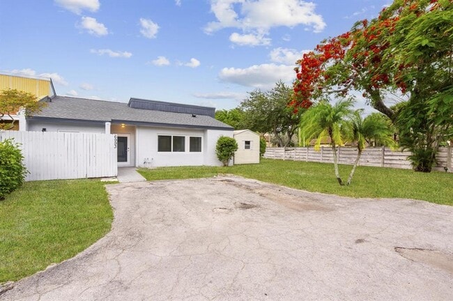 Photo - 6993 NW 29th Way