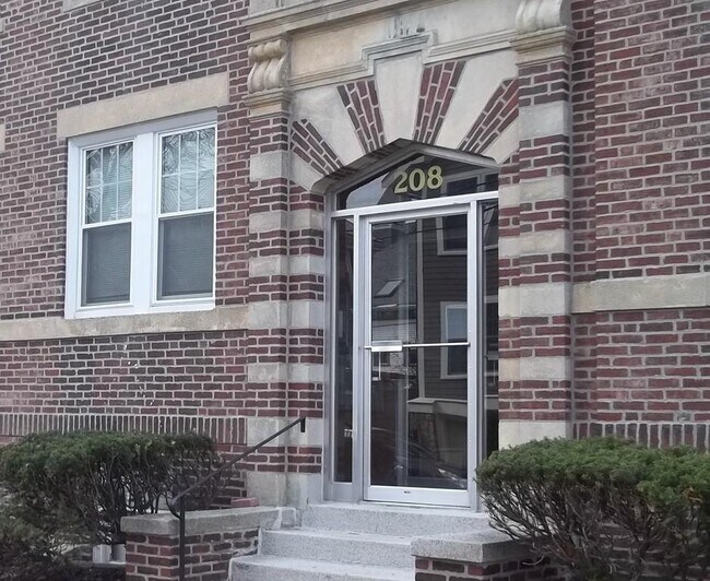 Photo - 208 Fuller St Unit #3