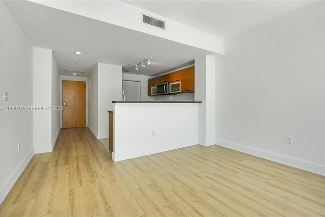 Photo - 244 Biscayne Blvd Unit 1505