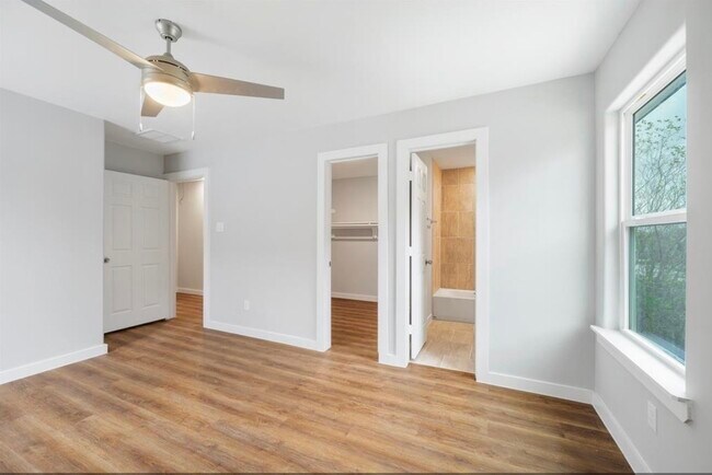 Photo - 6617 Bacher St Unit B