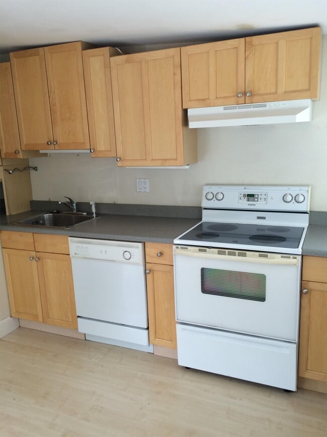 701 Pearl St Unit 5