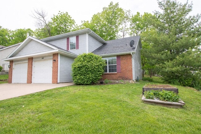 Building Photo - 1325 Godas Cir