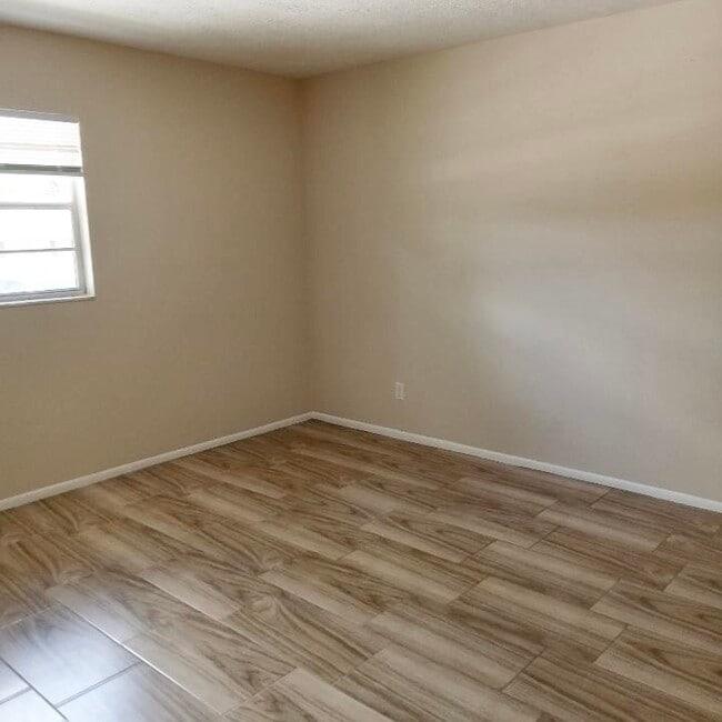 Photo - 5140 SE 31st St Unidad B