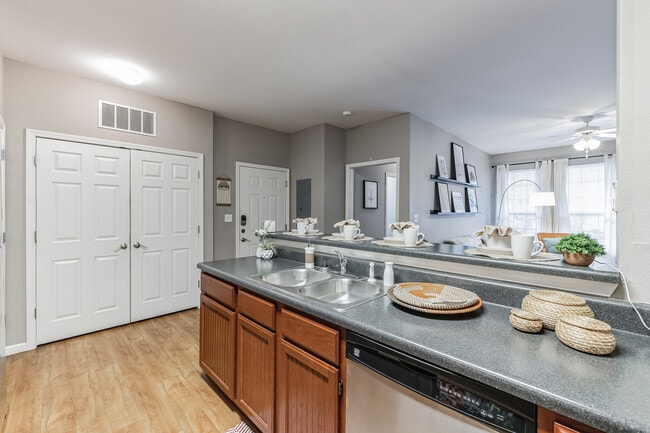 Photo - Hill Place Apartments