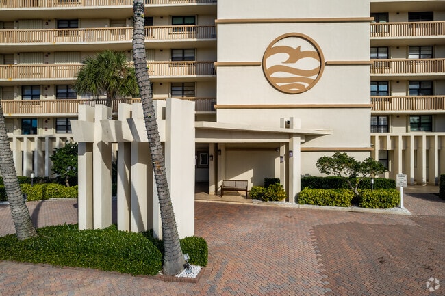 Photo - Tower at Juno Beach