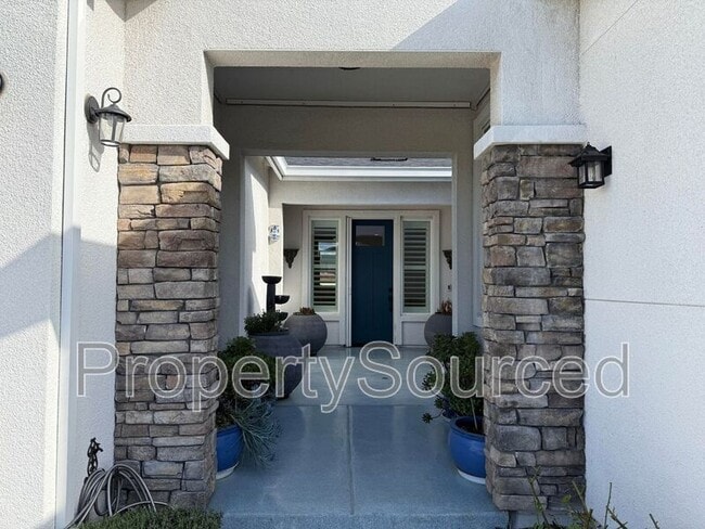 Photo - 1136 Crescent Ave