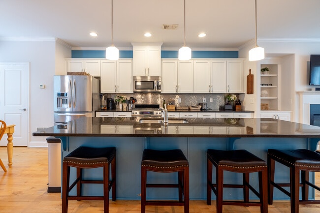 Photo - 260 Goodson Way NW