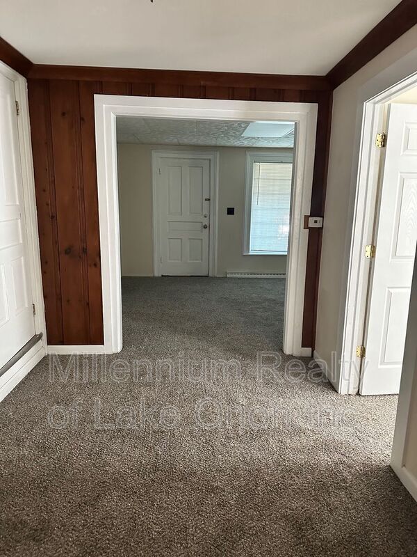 Photo - 709 W Dryden Rd