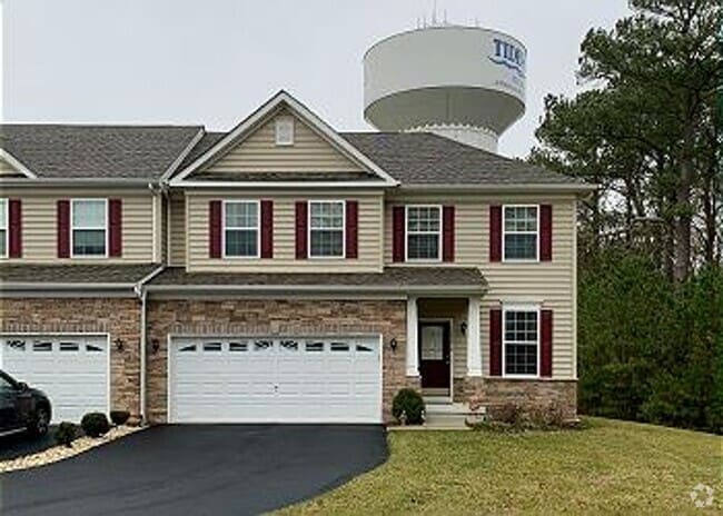 Building Photo - Townhome in Eagle Point