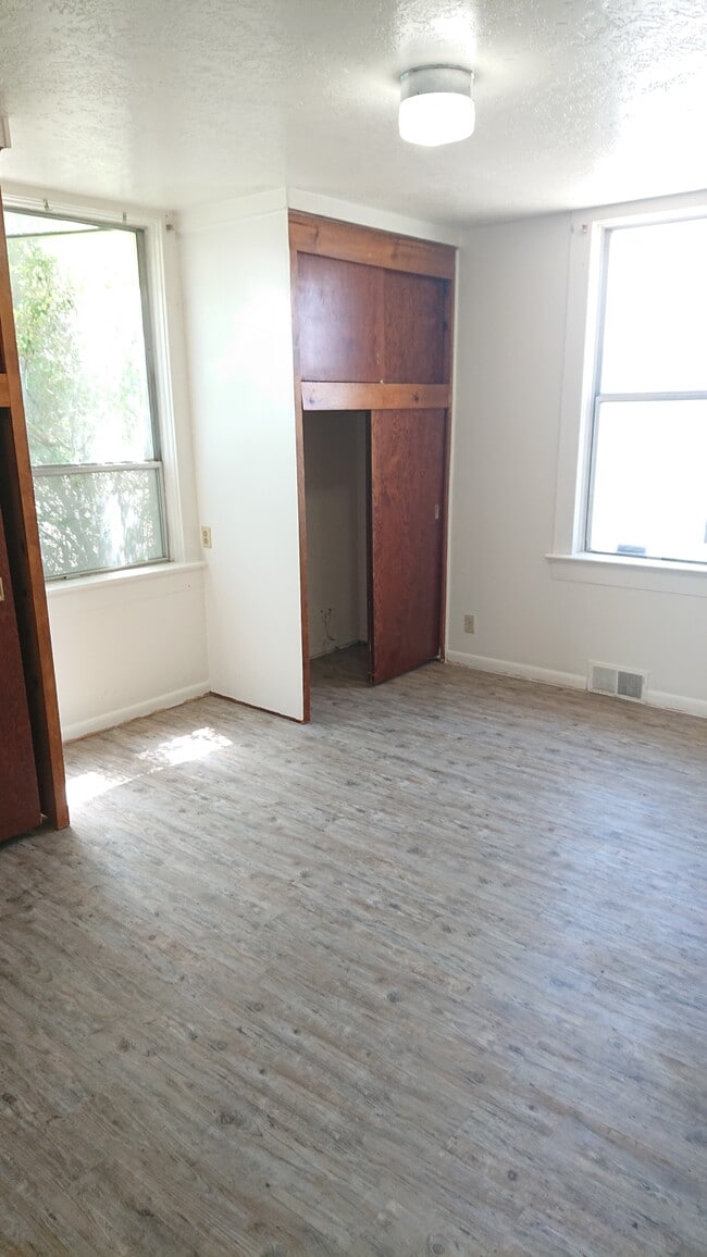 Photo - Corbett Unit 2