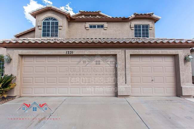 Photo - 1231 N Layman St