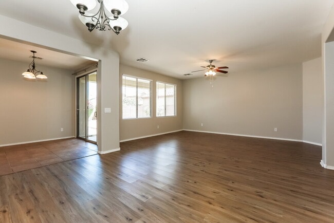Photo - 3258 E Ivanhoe St