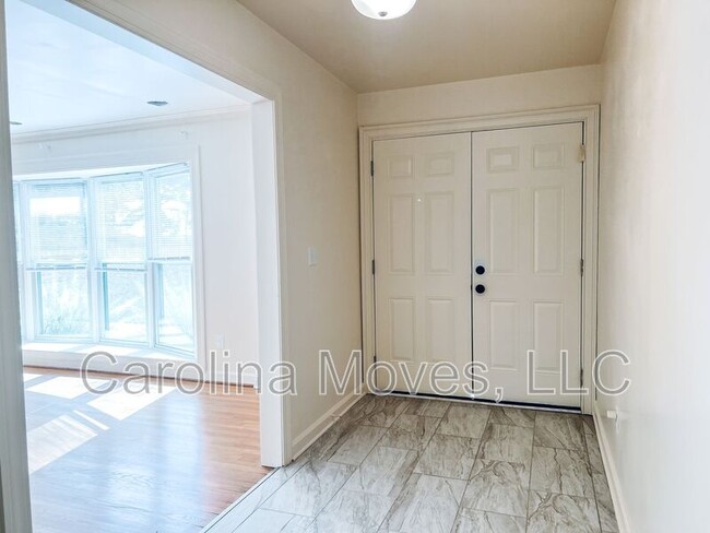 Photo - 609 Jacobs Rd