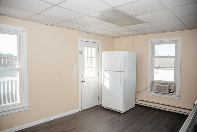 Photo - Apt 2 Unidad 166 Nissley St