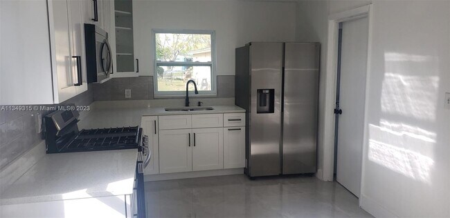 Photo - 3111 Avenue M