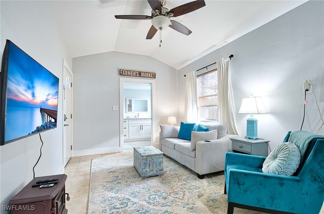 Photo - 827 100th Ave N