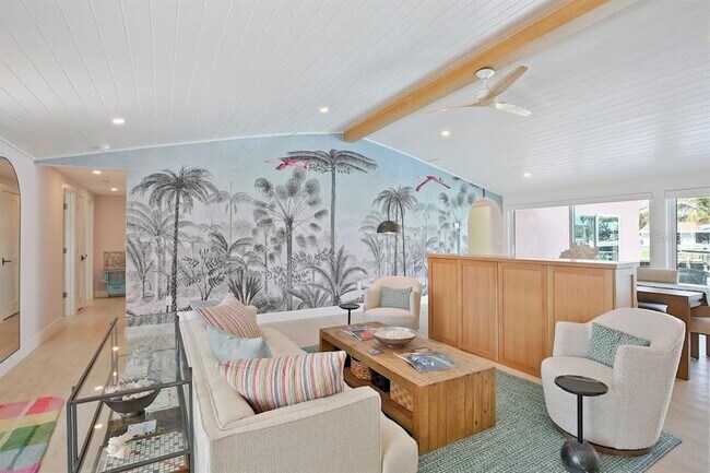 Photo - 605 Concord Ln