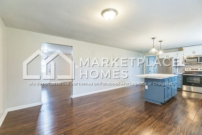 Photo - 4915 Jaysue St