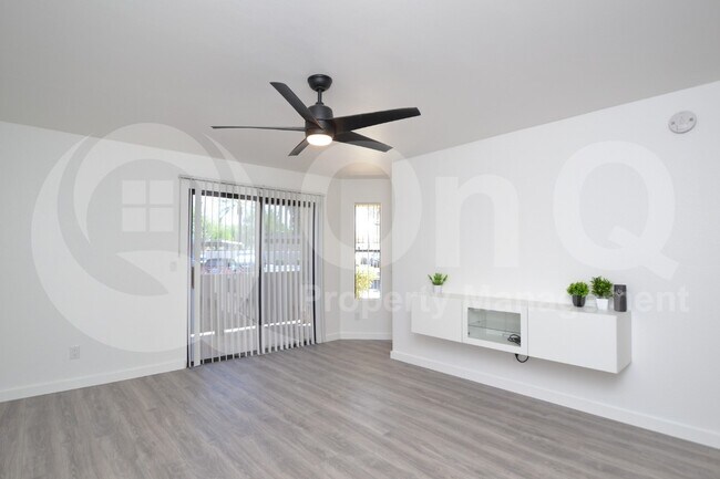 Photo - 4850 E Desert Cove Ave Unit 148