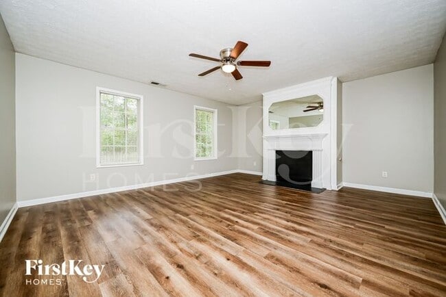 Photo - 2143 Silva Dr