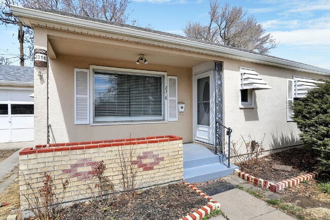 Photo - 2318 Templeton Gap Rd