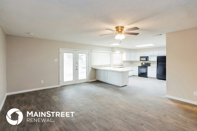 Photo - 1427 Caladium Dr