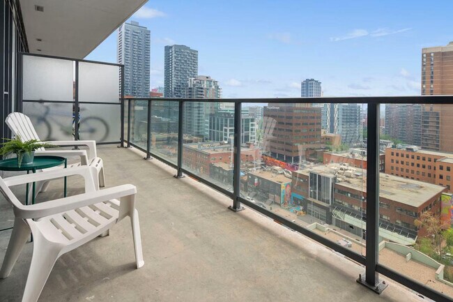 Photo - 620-610 10 Ave SW Unit ID1346025P