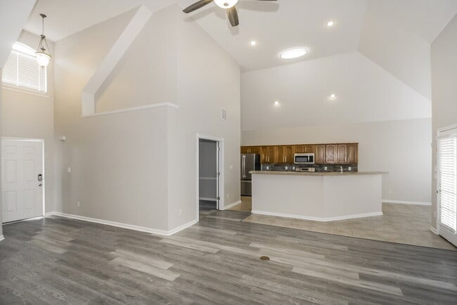 Photo - 11662 Underwood Dr