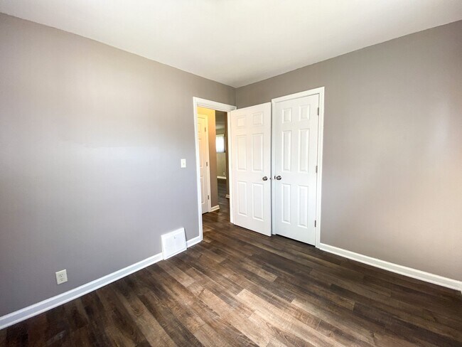 Photo - 5728-5730-5730 N 65th St Unit 5728 (Lower)