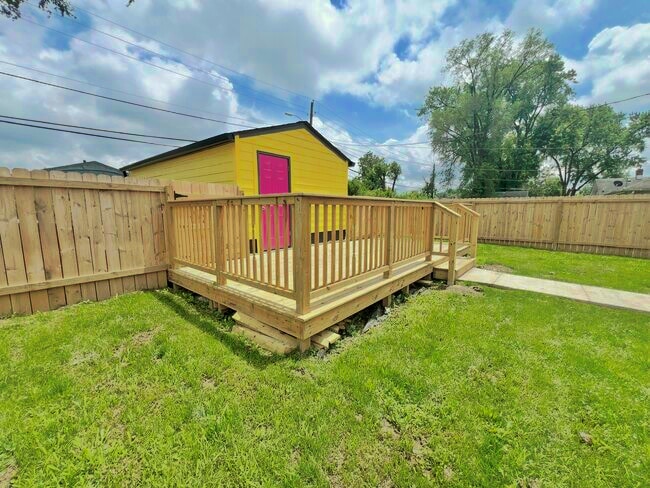 Área de almacenamiento y cubierta - 2043 Adams St Unidad 2043