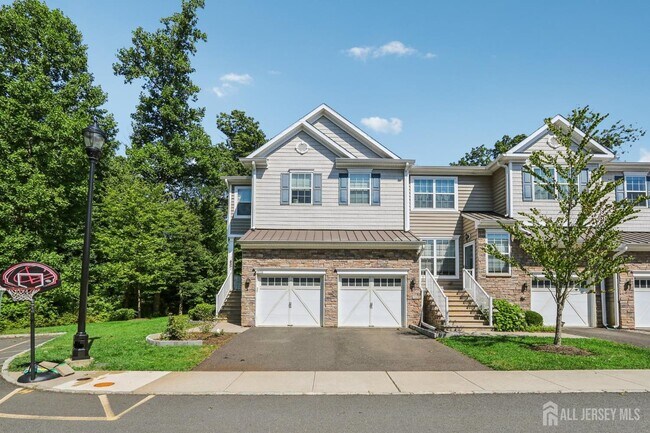 Photo - 206 Shields Ct