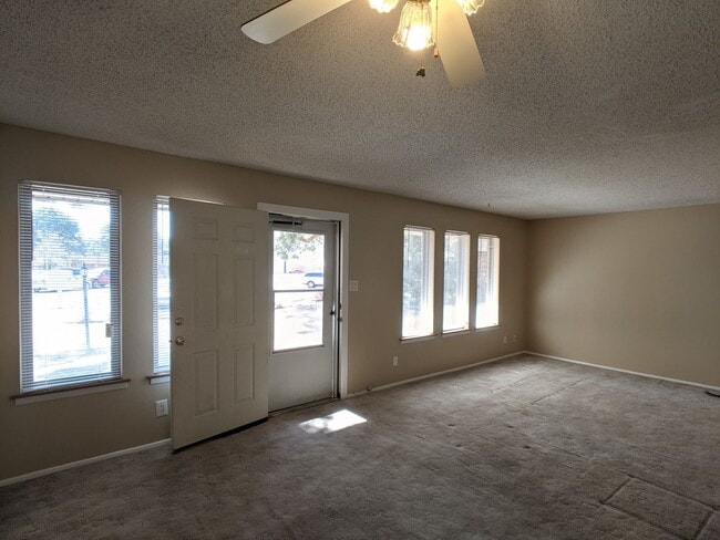 Photo - Two Bedroom in Colonial Park