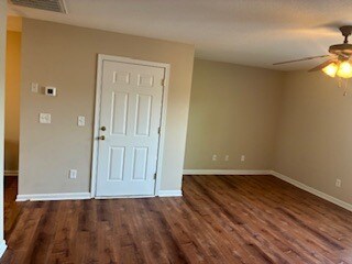 Photo - 4805 Poplar Crest Way