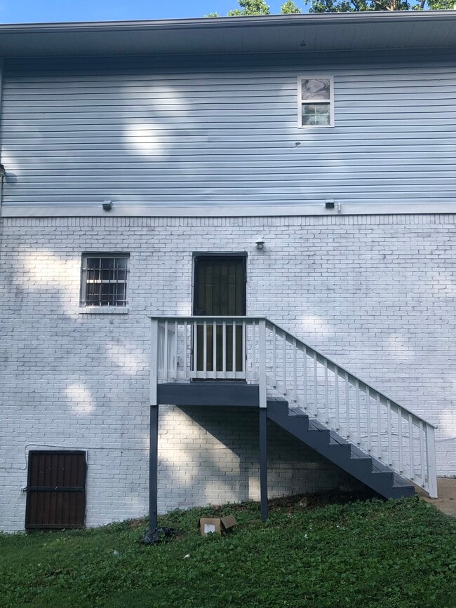 Photo - 2456 Spring St NW