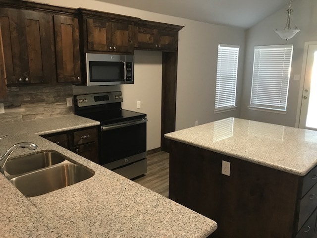 Photo - 2503 26th St