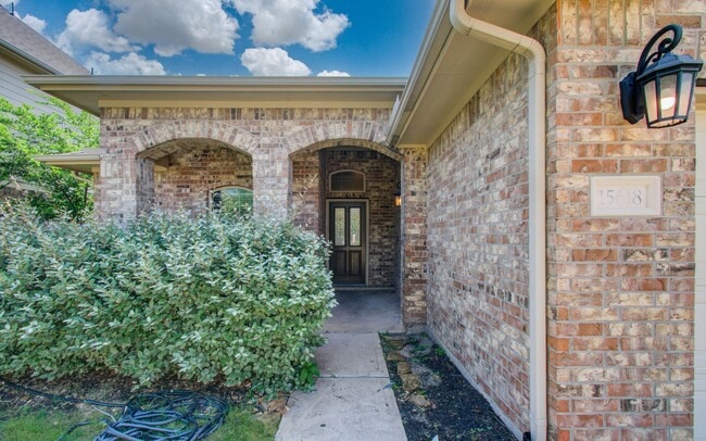Photo - 15618 Whispering Green Dr